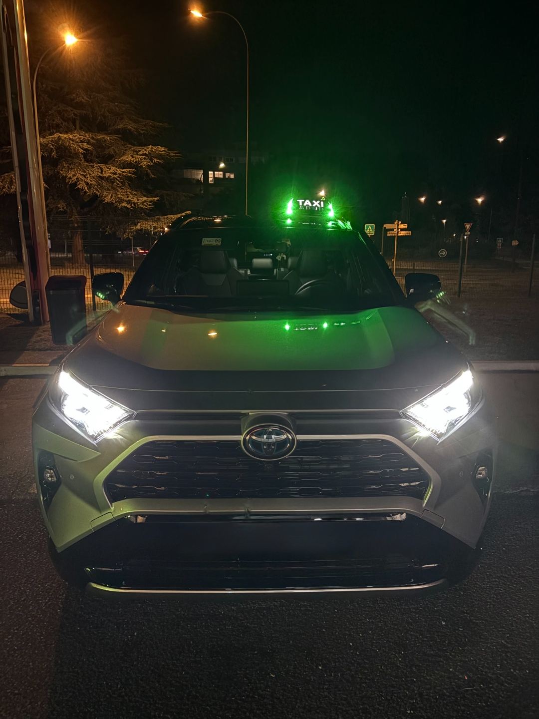 Lumière verte du signal taxi